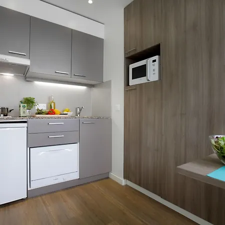Citadines Toison D'or Brussels