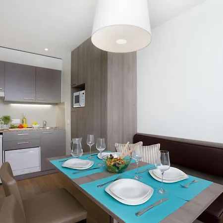Citadines Toison D'or Brussels Apartahotel 3*